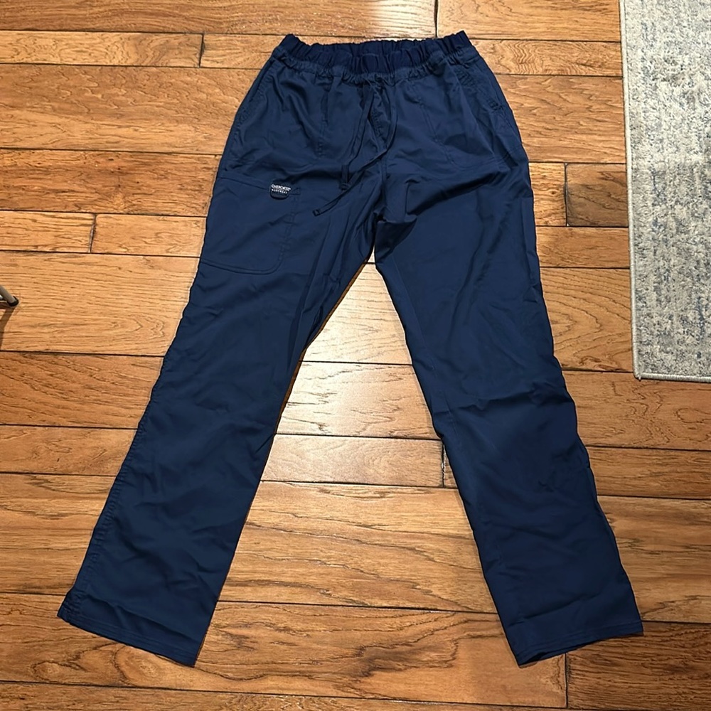 Cherokee scrubs size large tall (4 pairs)